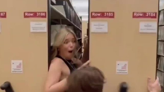 有趣的挑战 图书馆的书架居然被玩出了新花样