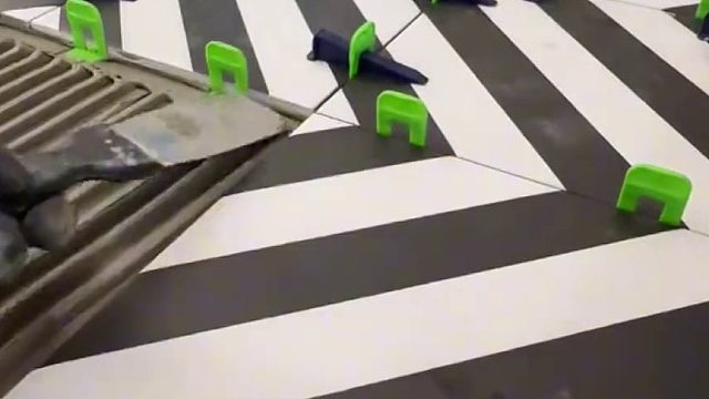 来自俄罗斯的地砖砌筑工艺！