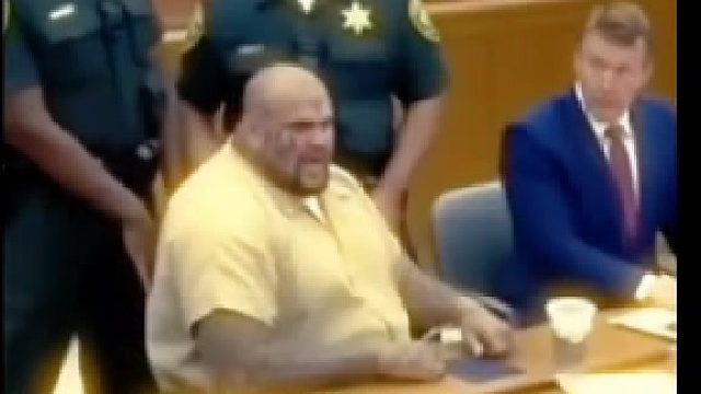 1万年后，考古学家把他挖出来都算他越狱了。