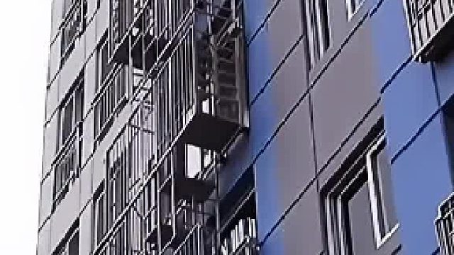 刚打开没两层，生锈卡住了可咋办？