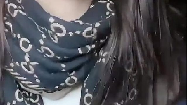 我的车也有个老毛病，一遇见洗浴中心方向盘就自动往里拐。不知道咋回事。车检所说了没毛病