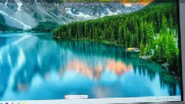 对标苹果5K高刷显示器，画质细腻功能超全