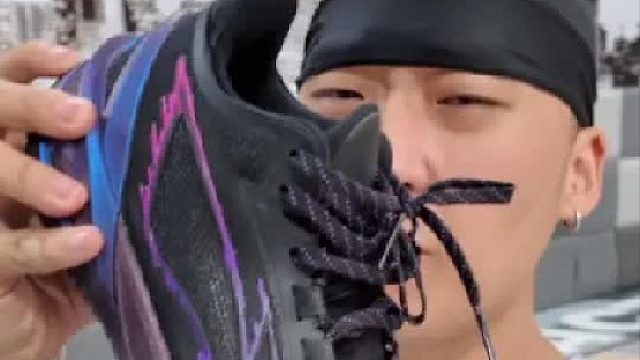 宽脚大体重能穿么？直接等v2就完事了 ？