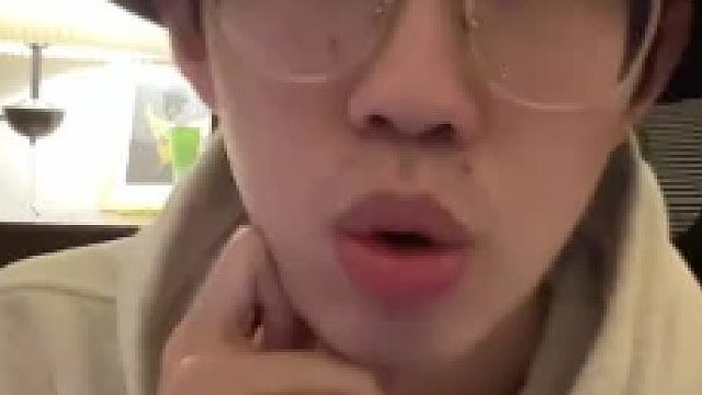 好像普通人都有服务性羞耻