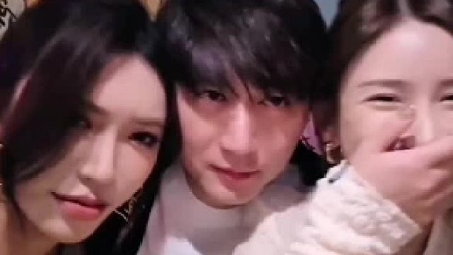 还是刚子会玩儿