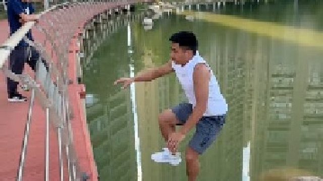 兄弟为了小姨妹，人的潜能都激发出来了！