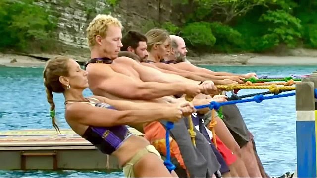 耐力挑战，只要抓住绳索不倒下，就有机会把5万美刀抱回家