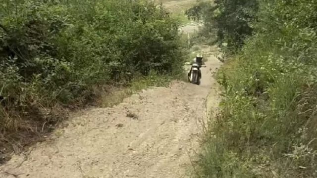 一起来摩托越野