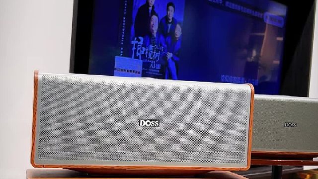 后悔没早买！被DOSS全景声音响的环绕感惊艳到了！