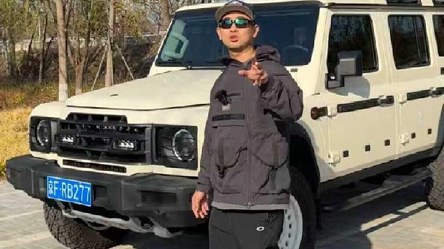 这台车绝对是硬派越野车的小众之王！