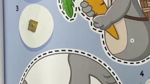 外国小姐姐沉浸式做手工