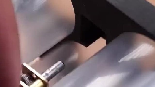 如何用亚克力管做一台迷你潜艇