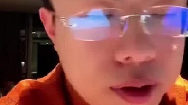 尽早谈恋爱，因为社会中全是残酷的竞争！