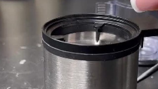 外国小姐姐准备食物（390）