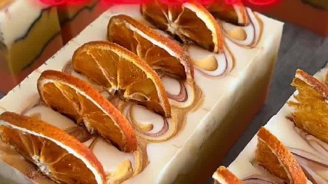 外国小姐姐切肥皂  体验  助眠视频