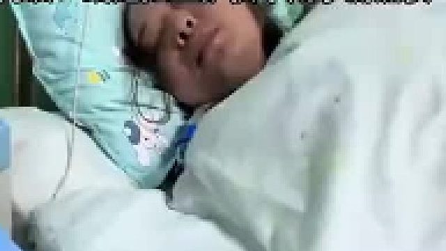 女子查手机要密码，男子躺病床报数心率从80多升至240多