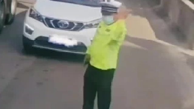 有脾气也给我憋着