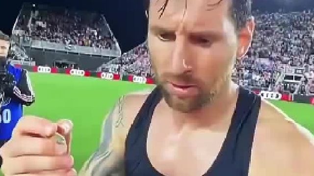 这个镜头升价100倍