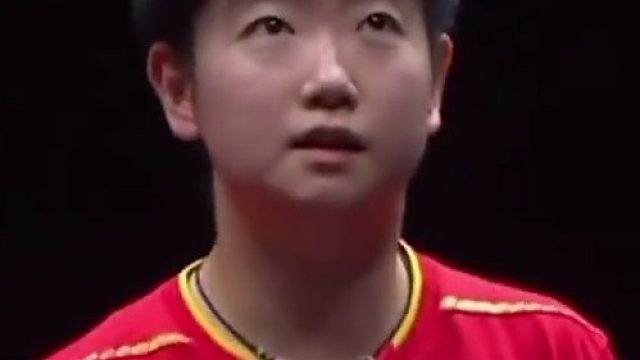 长崎美柚喜提莎莎一个挑战，看比赛以来，第一次看莎挑战，可能也是忍无可忍了吧，你但凡30多度呢？41.48，不能再惯着你了今日又被挑战的小莎迷倒了吧