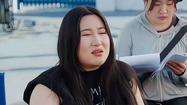 锤娜丽莎邂逅李川，笑声瞬间炸开啦