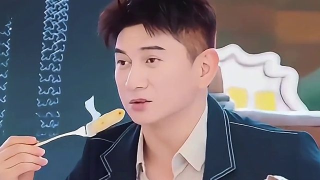 娱乐圈的活化石，1994年的都可以当吴奇隆儿子了哈哈哈哈