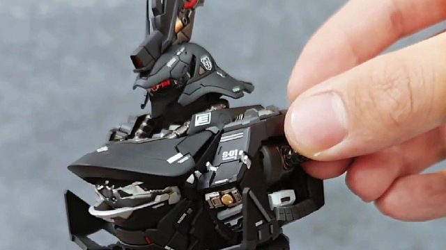 育胶乐园沙扎比，黑鲨配色改造。