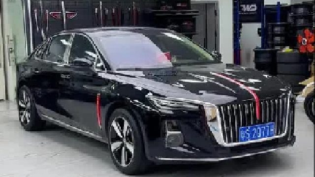 第一视角带你体验红旗H5安装大满配氛围灯大宝剑轮毂五件套