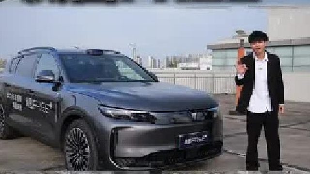 上班打卡三分钟倒计时，遇上立体车库怎么办！