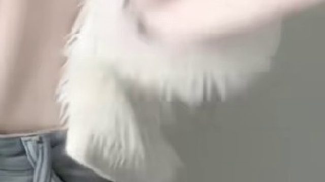 幼稚的话少说，免得太可爱