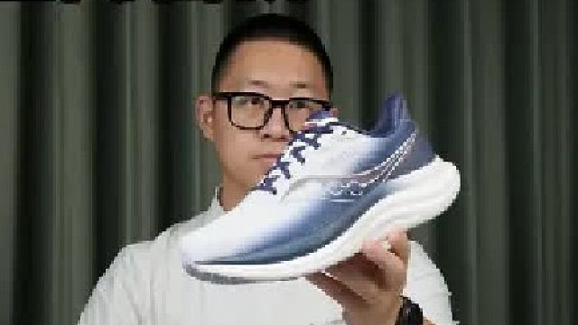 穿上胜利，不被定义！上脚更缓震、更轻量舒适的