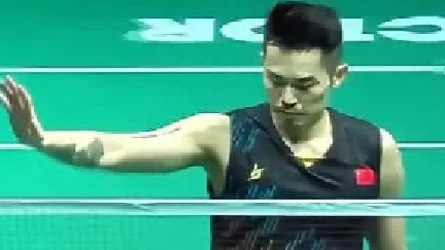 在林丹面前不要玩预判，他举手了可能也不是抱歉。