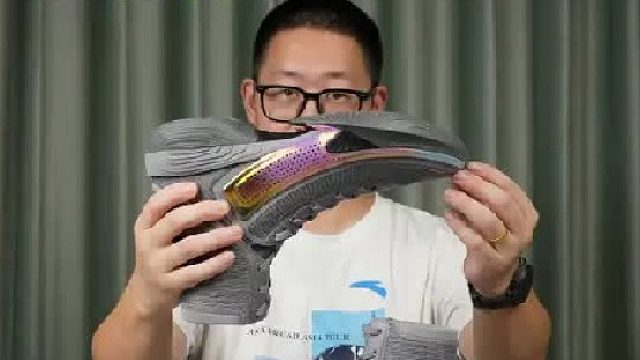 安踏新科技比气垫还牛批？