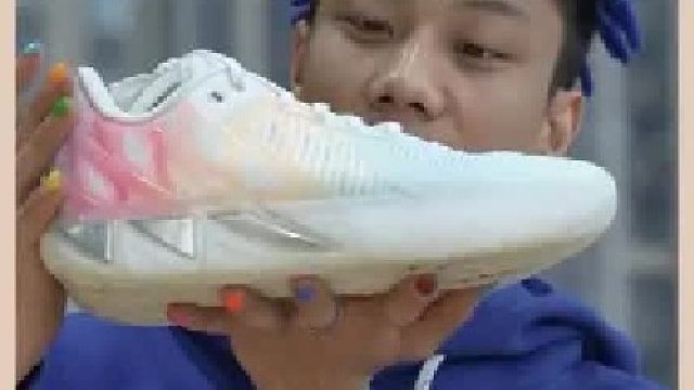 KT11实战测评：很大众的实战鞋！！ 非常适合克莱的打法！