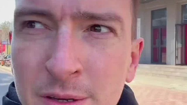 中国快递自取有多省心？全程零交流秒取无纠纷！