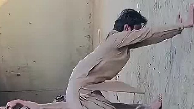 就算那是墙吧，那墙角是怎么个事儿啊