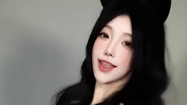 仅剩的只有我 还有那发霉的勇气