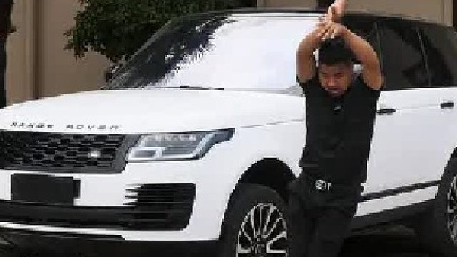 30多万的老揽胜用4万多改装，能有多帅~