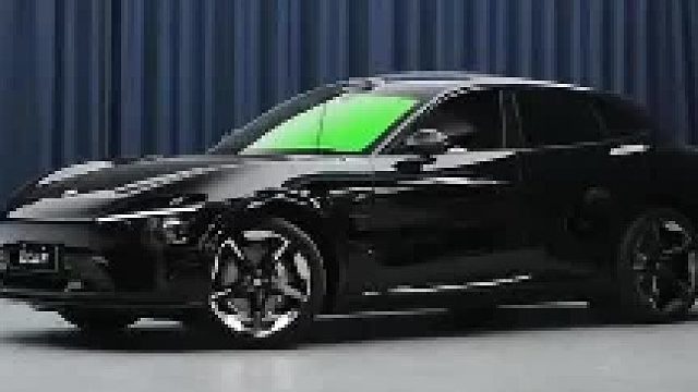 第一视角带你体验小米YU7黑武士升级21寸发法拉利轮毂