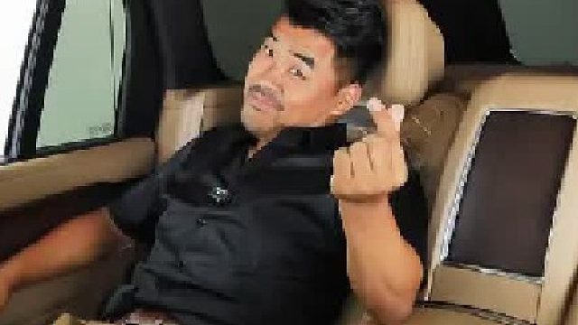 新款揽胜改“高配四座”，能有多帅~