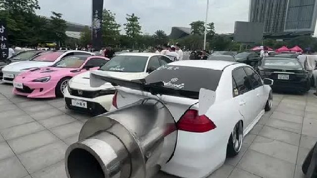 “1087会有很多次  但20出头的年纪只有一次”