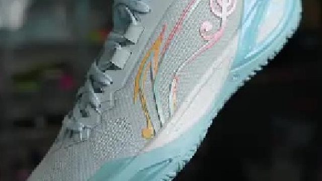 更加软弹更加适配大众脚型的利刃6开箱 新到了利刃6