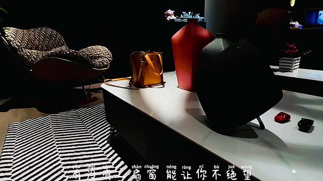 看电影不用去影院，二台大耳朵音响造环绕声场