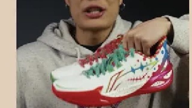 利刃6v2开箱： 有不同，更有提升！