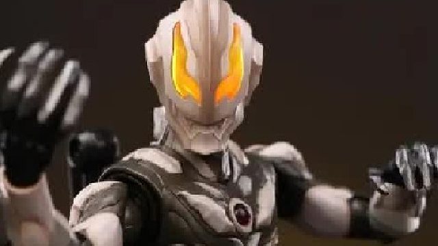 100出头的极恶贝利亚？居然能发光？