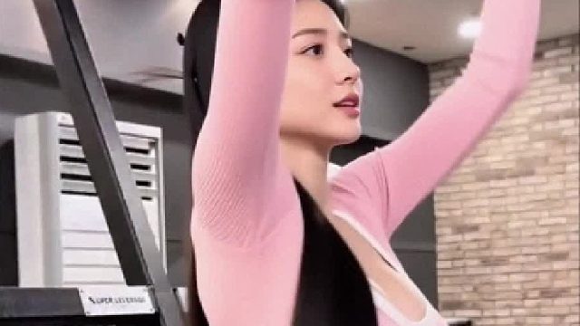 今天不是Hello Kitty 是hello baby⌯ᵔ⩊ᵔ⌯