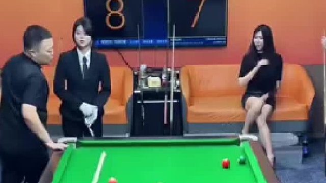 好像是碰到那么一点点 #