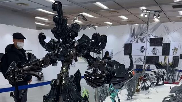 池袋太阳城举办的“永野护设计展”，聚焦于这位传奇设计师的幻想世界
