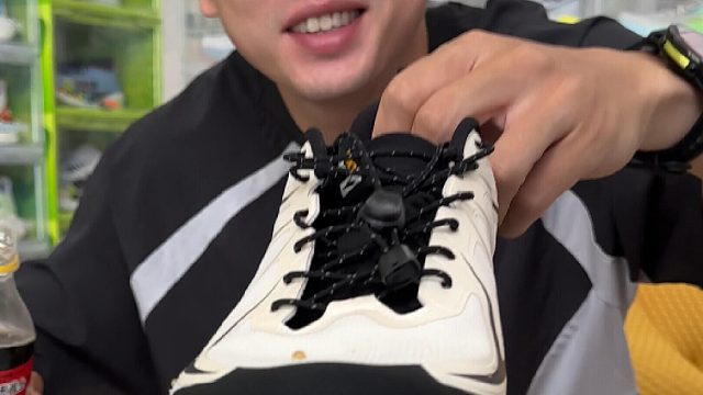 8双鞋加起来一千多，国产品牌要干什么呀？