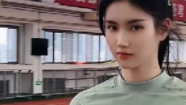 罗马不是一天建成的 只有在自己的土地上辛勤耕耘 才能收获独一无二的果实