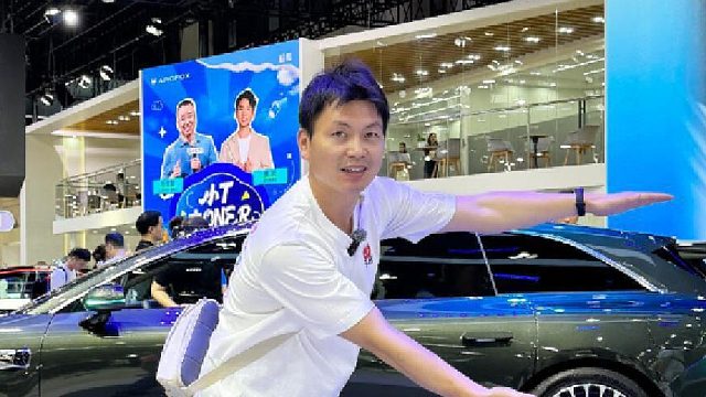 我宣布，成都车展最美旅行车就是它！